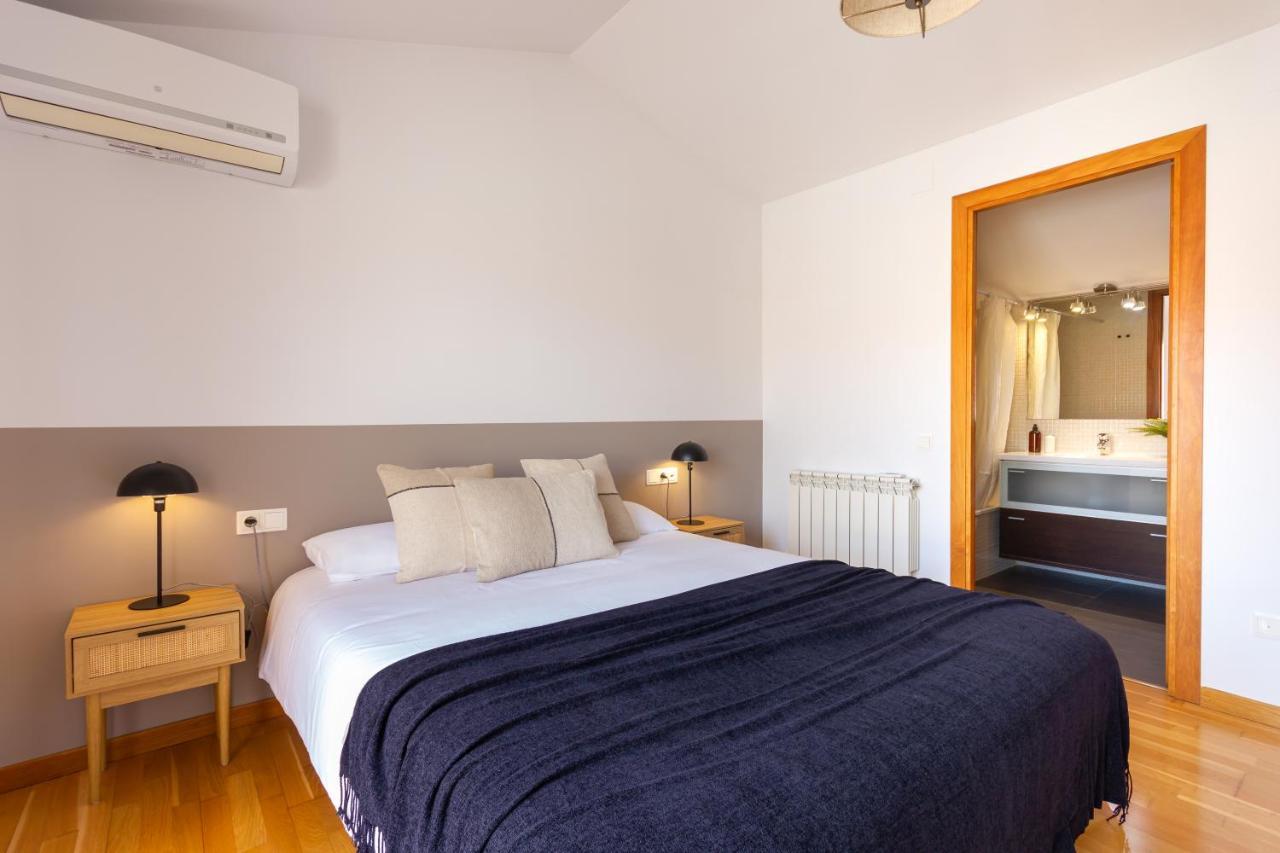 Elegante Duplex En Terrassa, Barcelona Apartman Kültér fotó